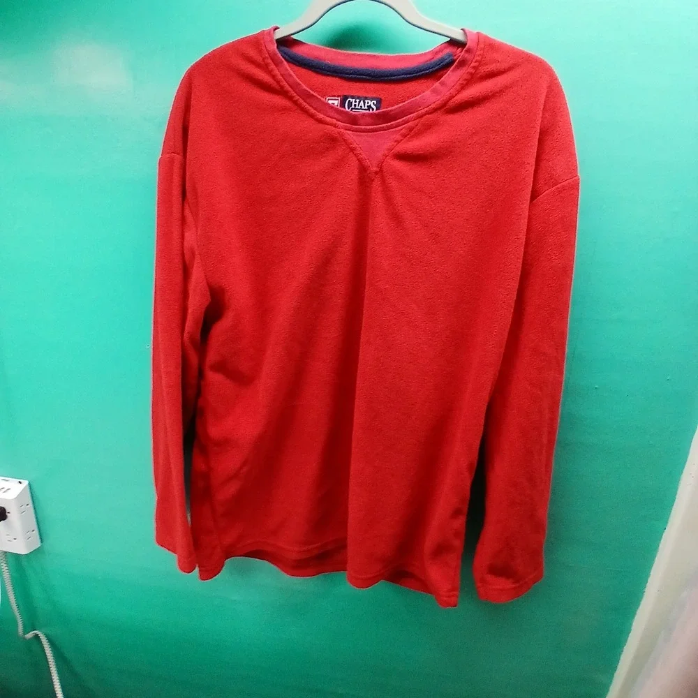 CHAPS Red Fleece Pullover Sweatshirt Long Sleeve V Neck Men's Size L‎